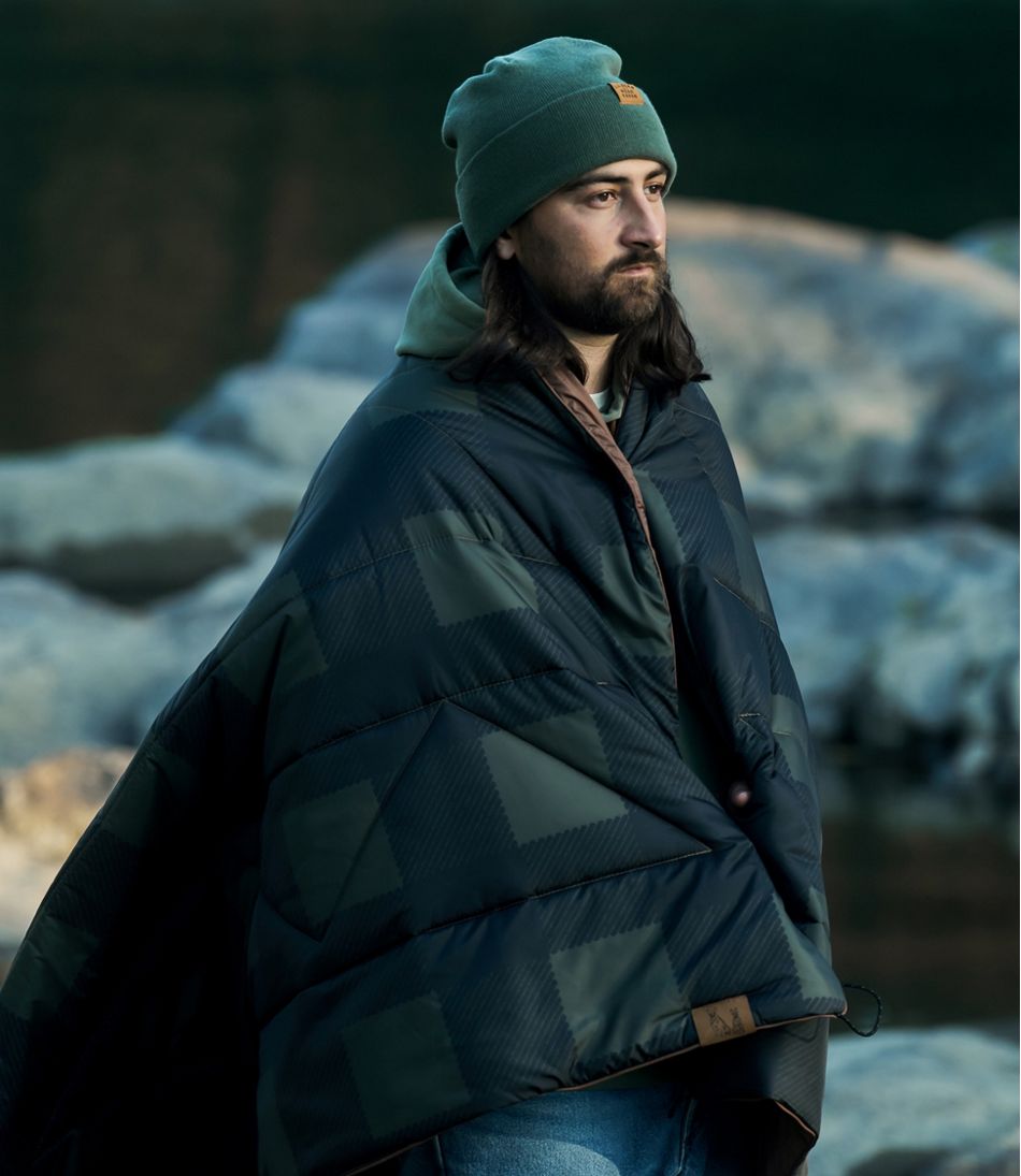 & Noah Kahan Puffer Blanket