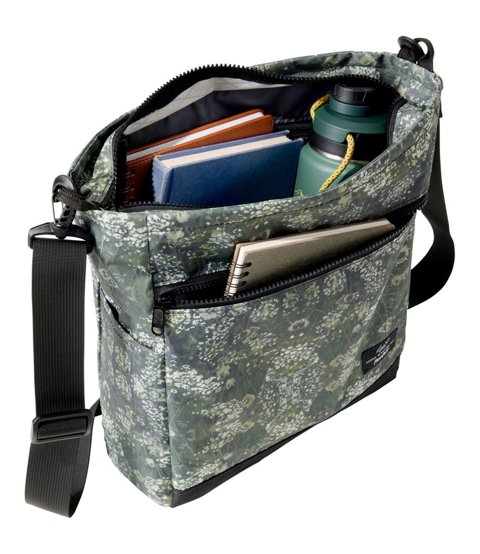 Flowfold Odyssey Crossbody, Medium, Print