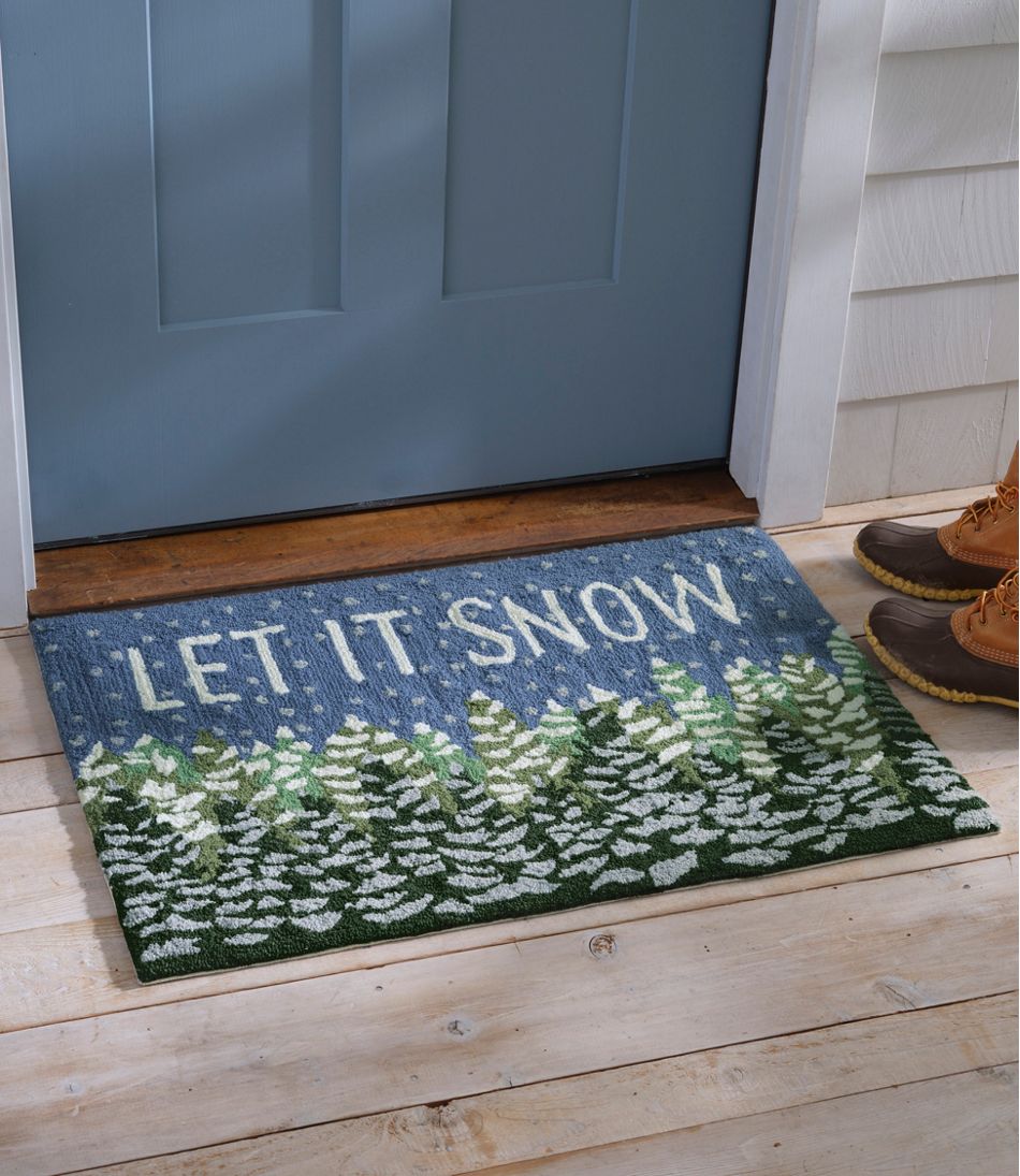 Indoor/Outdoor Vacationland Rug, Frosted Trees